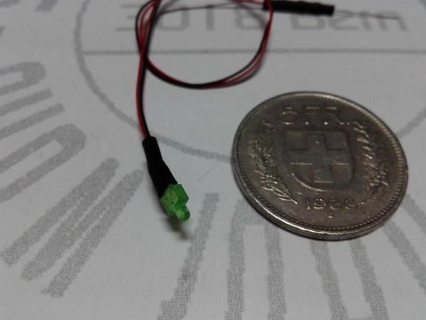 Componenti elettronici: LED grün 1.8mm verkabelt 12V – Nuovo (secondo la descrizione) da Luzern venduto da Salefactory 1