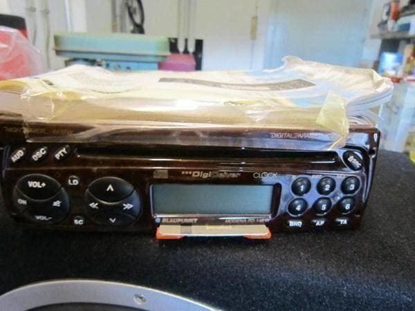 Musicassette: Auto Kassetten stereo Receiver 12 Volt – Nuovo e nell'imballaggio originale da wila venduto da audi48 3