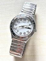 Swatch Uhr Silber Metallarmband Datum Tag 