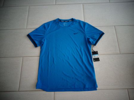 NIKE T-SHIRT GR.M *NEU*