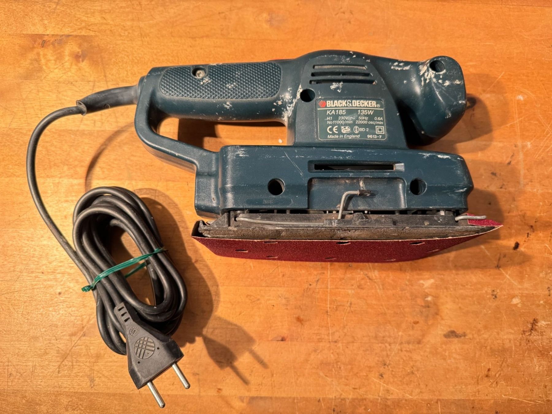 Schleifen & Polieren: Black & Decker Schwingschleifer Schleifmaschine – Gebraucht aus Humlikon von  4