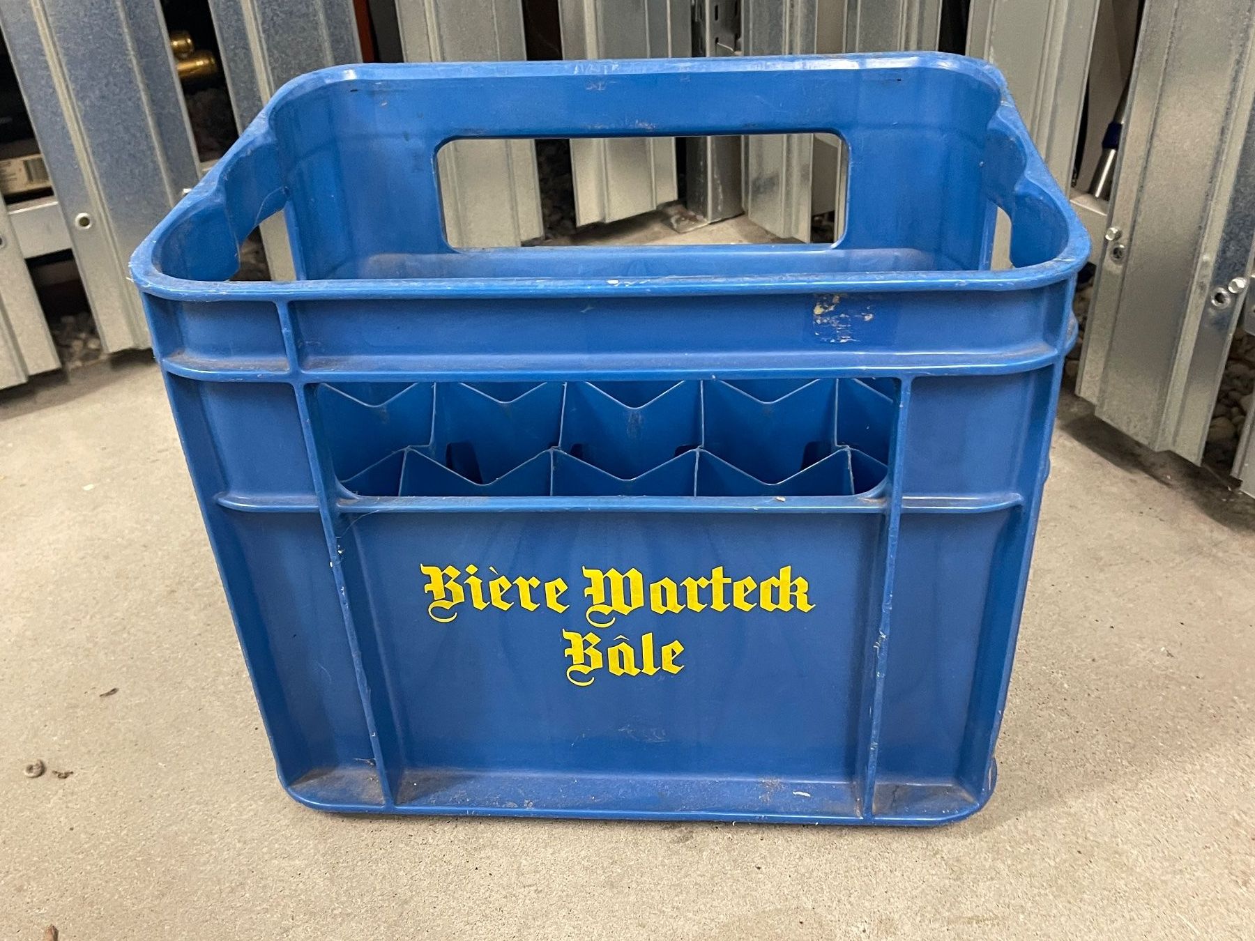 Casse di vino e birra: Warteck Harasse leer – Usato da Binningen venduto da Raymanfisch 1