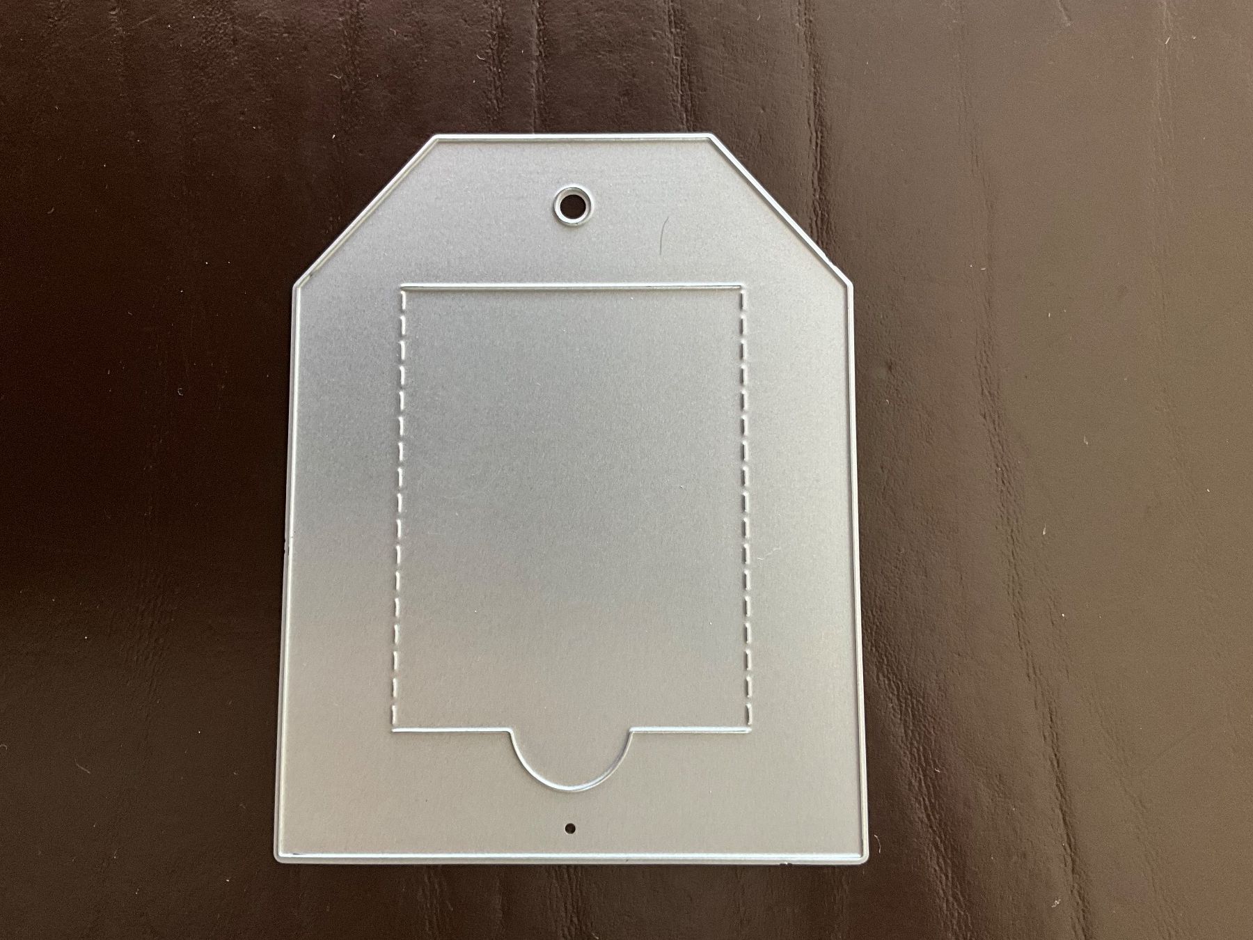 Schablonen: ETIKETTE MIT KLAPPE-GROSS STANZSCHABLONE – Neu und originalverpackt aus Affoltern am Albis von scrapbooking 2