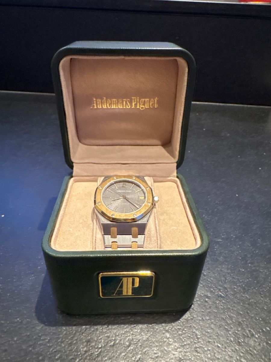 Audemars Piguet Uhren: Audemars Piguet Royal Oak Ref.4100SA – Neu (gemäss Beschreibung) aus Hausen AG von SF3011 1