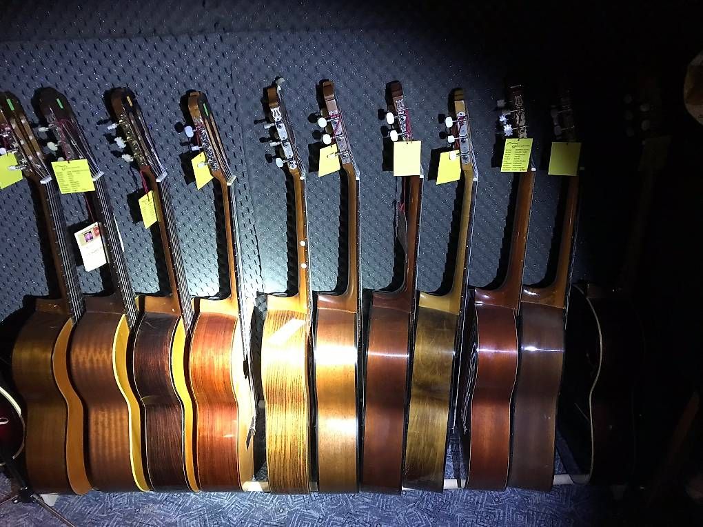 Vintage Instruments de musique: Klassische Vintage Gitarren – D'occasion à Birsfelden par Werderr 1