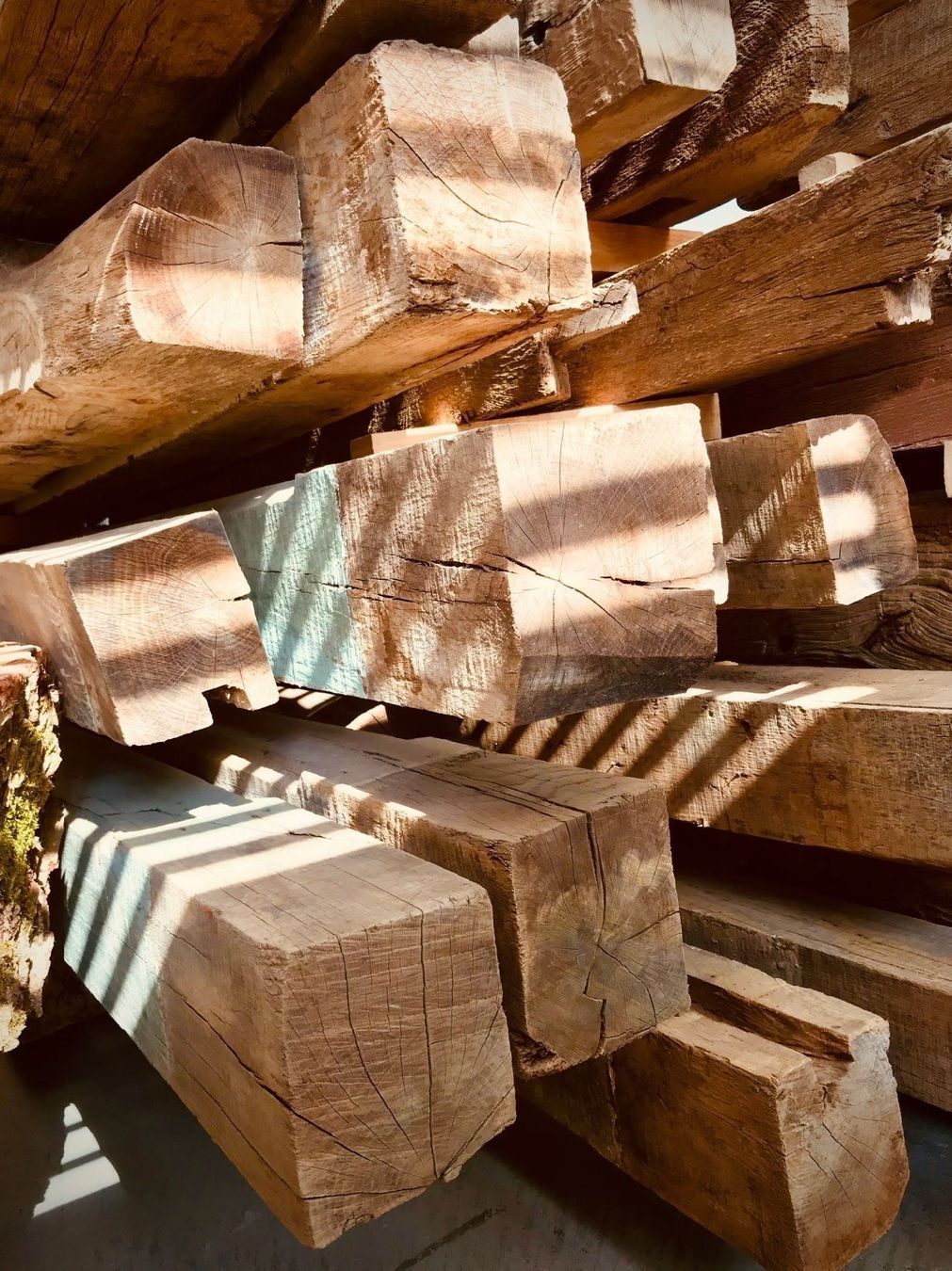 Articoli in legno: Eichenbalken / Massivholz / historisch / Balken / Eiche – Usato da Meggen venduto da deanstreet 2