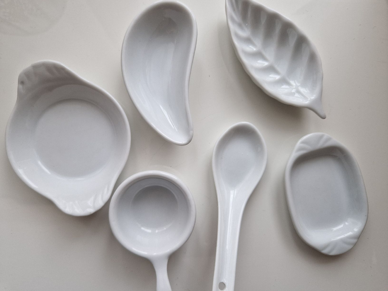 Set di piatti: Apéro Set 24 Stück – Nuovo e nell'imballaggio originale da Küsnacht ZH venduto da 2011_ 1