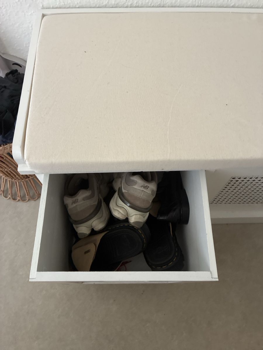 Panchine: Sitzbank mit Schubladen – Usato da Muttenz venduto da Jordan4127 2