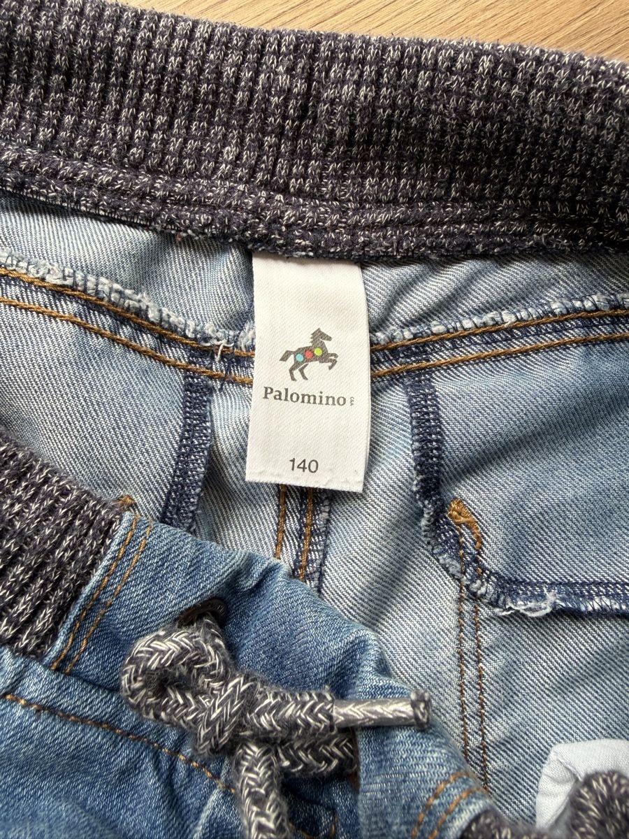 Lotti & Set di vestiti: 2 Stück Hose Jeans gr.134-140 – Usato da Kriessern venduto da Kramar12 1
