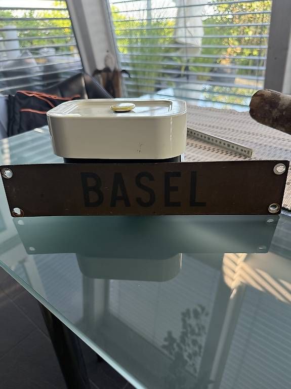 Insegne: Original SBB Zuglaufschild BASEL – Usato da Jens venduto da KillBill 1