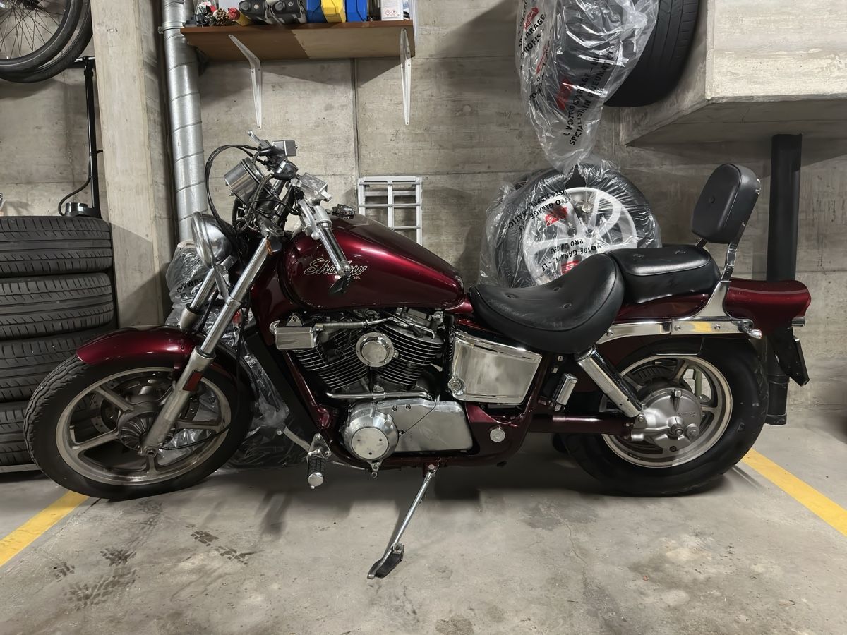 Honda Chopper: Honda Shadow VT1100 C 1990 – Gebraucht aus Niederdorf von jol_827j 1