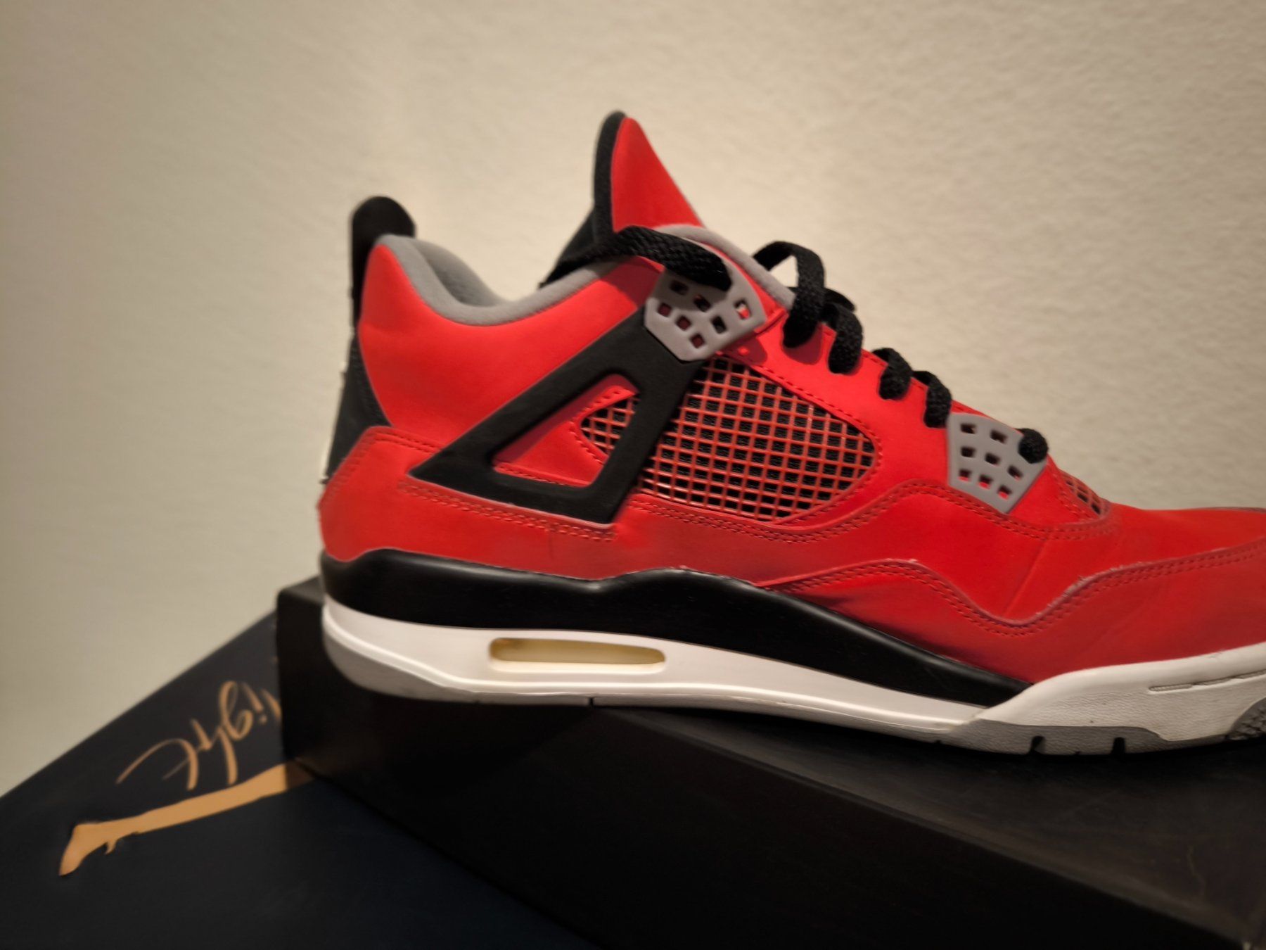 Jordan Scarpe da uomo: Air Jordan 4 Retro Toro Bravo - Size 45 – Usato da Zürich venduto da l.to 9