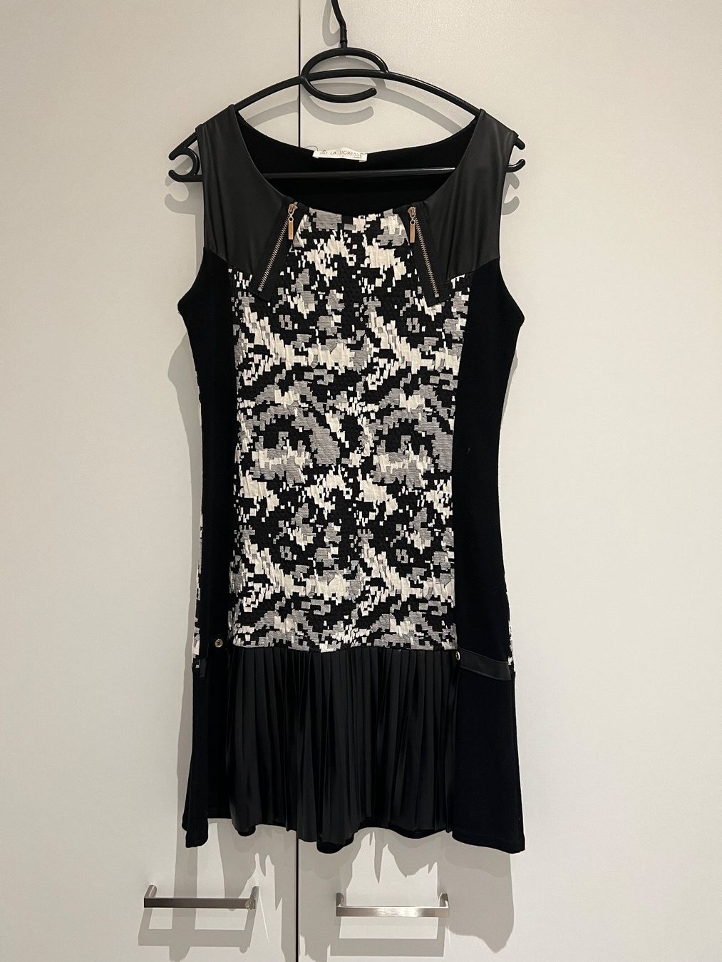 Vestiti: Kleid (neu) – Nuovo (secondo la descrizione) da Dübendorf venduto da fadrinli