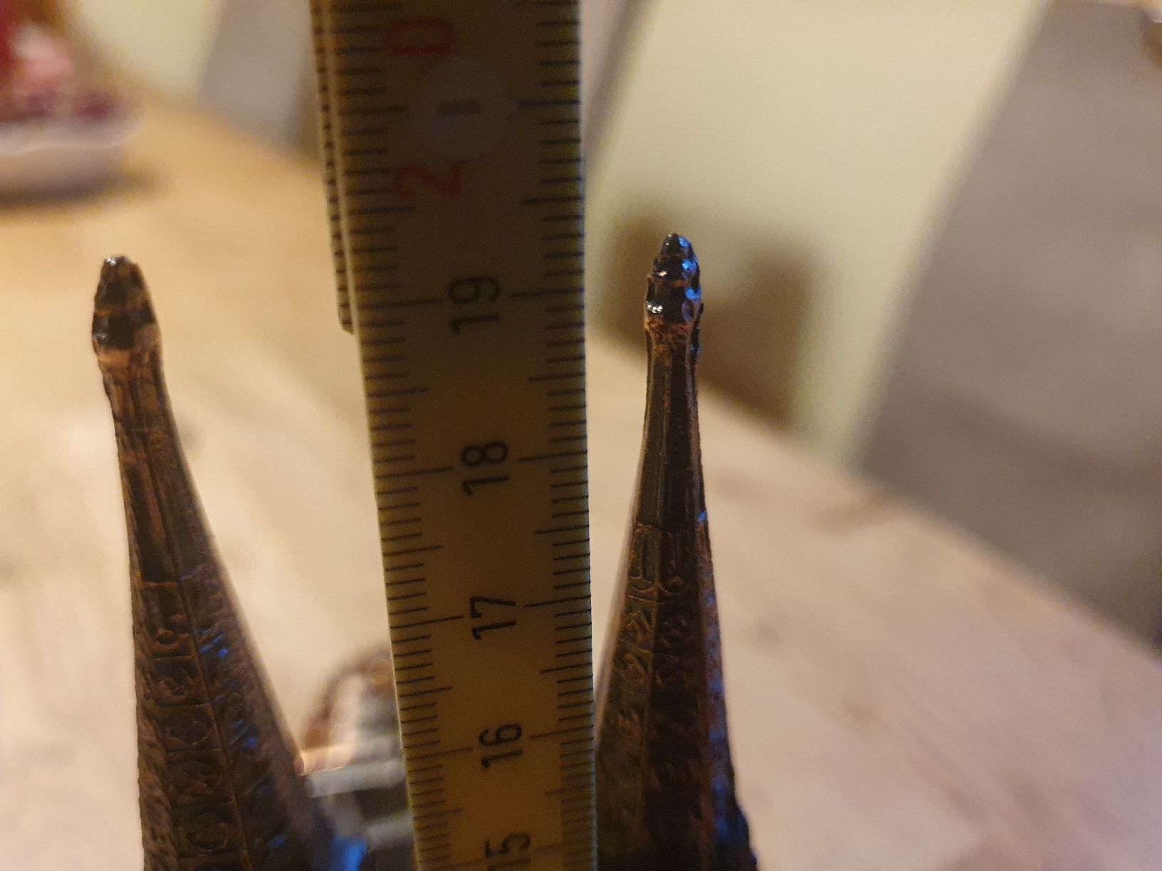 Statuette: Figur Kölner Dom Spieluhr – Usato da Flawil venduto da Naphtali 8