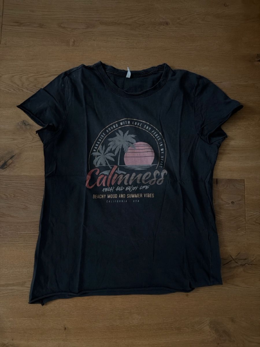Only T-shirt: T-Shirt ONLY – Usato da Davos Platz venduto da boom62