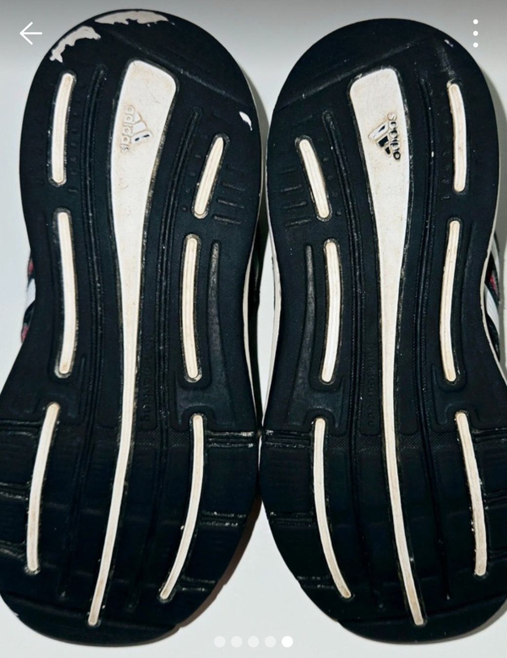 Adidas Scarpe per ragazzi: Adidas Kinder Turnschuhe Gr. 31 – Usato da Seuzach venduto da mar_8tfs 4