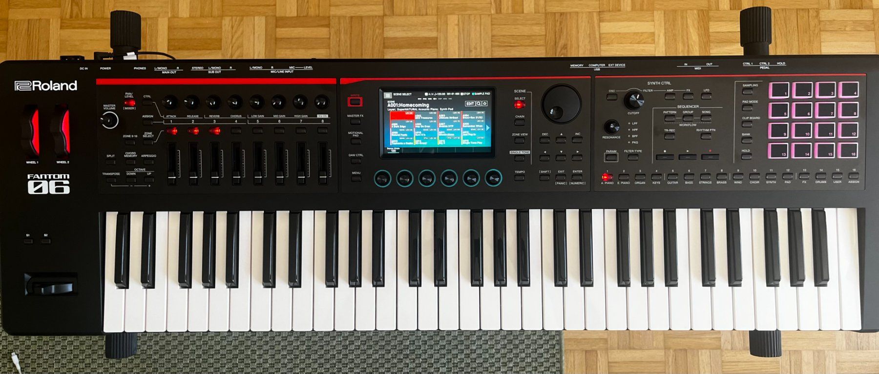 Roland Strumenti musicali: Roland Fantom 06 – Usato da Zürich venduto da rav_ww6g
