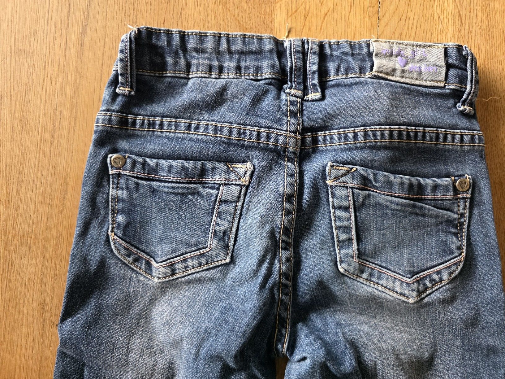 Hosen: Jeans 122 cm  – Gebraucht aus Altstätten SG von Carrybones 2