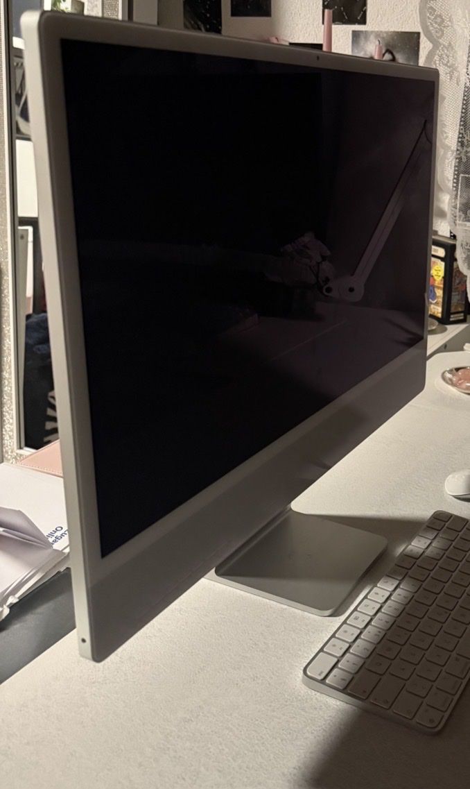 Apple PC: iMac Apple 24“ Silber – Nuovo (secondo la descrizione) da Urdorf venduto da Lija.x 2