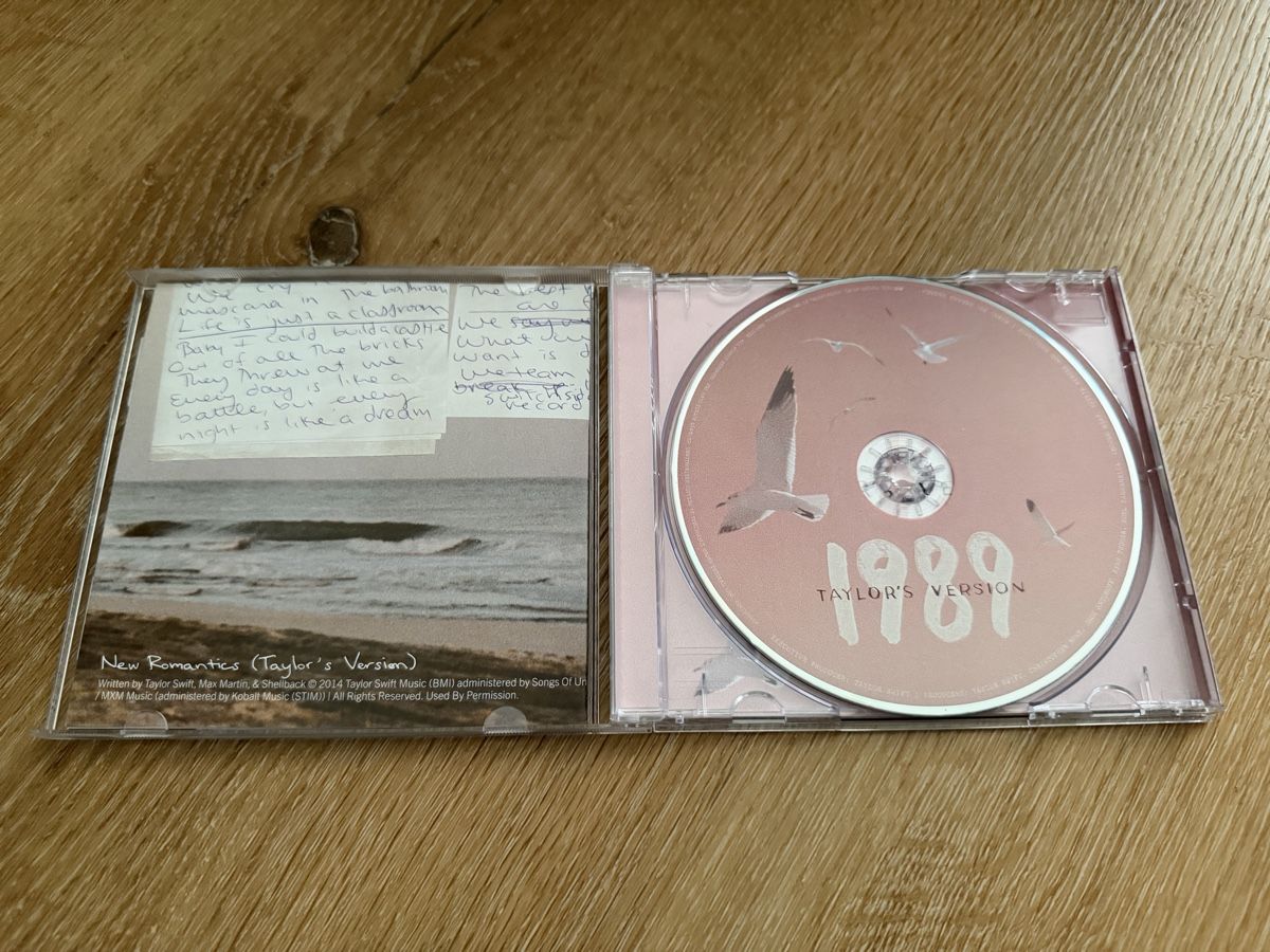 CDs: Taylor Swift - 1989 Taylor’s Version CD – Neu (gemäss Beschreibung) aus Ettingen von robbenlos 2