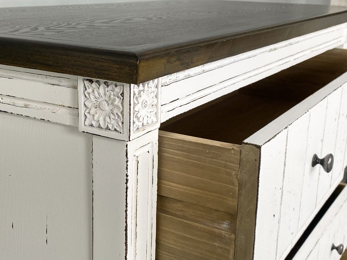 Cassettiere: Weisses Vintage Sideboard, Shabby Chic Look, – Nuovo e nell'imballaggio originale da Berikon venduto da nimmo 5