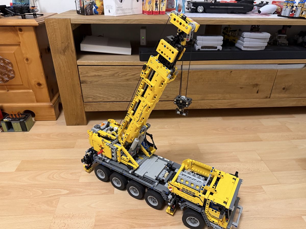 Technics Kit di costruzioni: LEGO Technic Mobiler Schwerlastkran 42009 – Usato da Mirchel venduto da Hilal1994 6