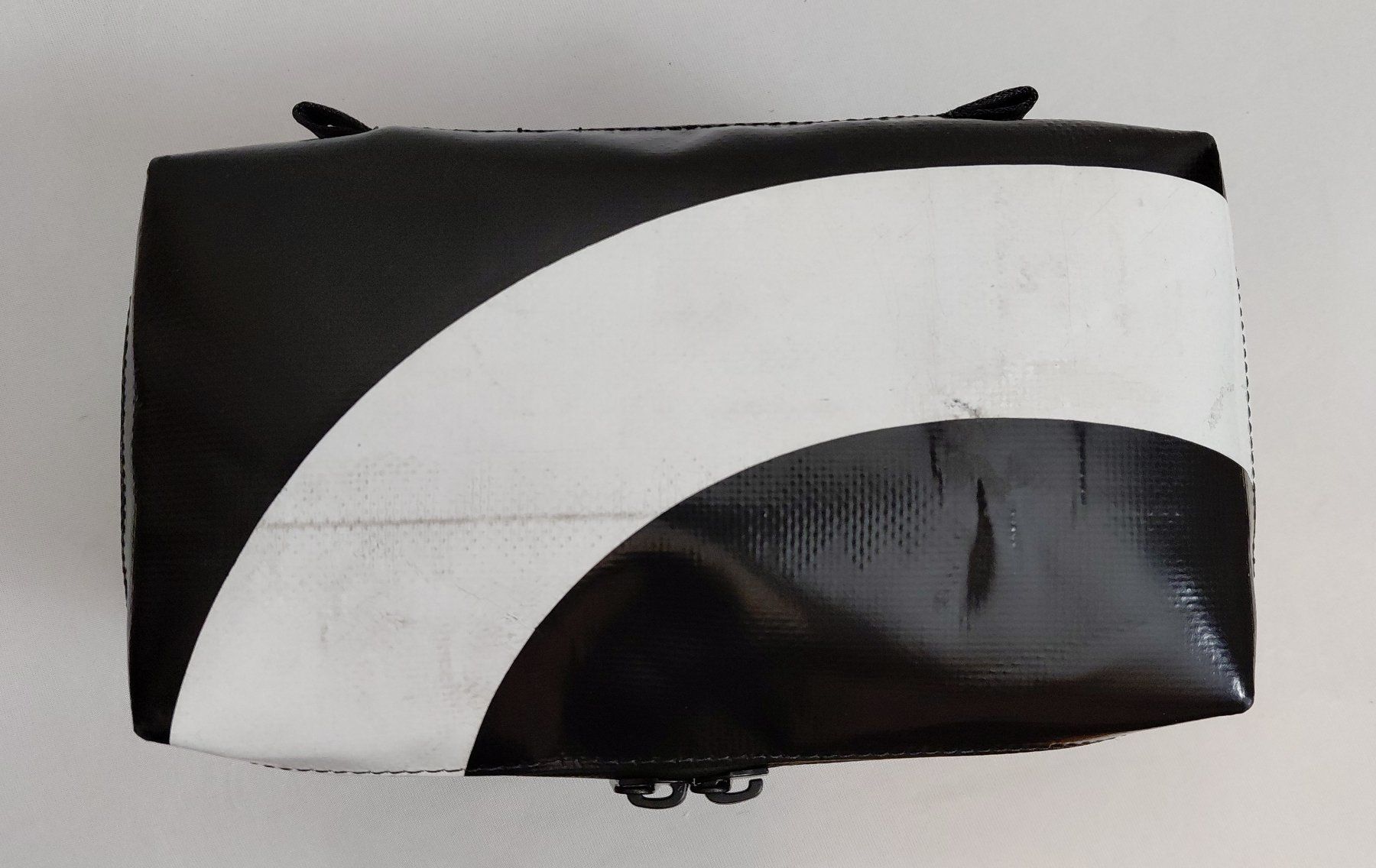 Freitag Kosmetikkoffer: Necessaire Freitag F36 Wayne – Neu (gemäss Beschreibung) aus Biel/Bienne von 8r3ucHt 1