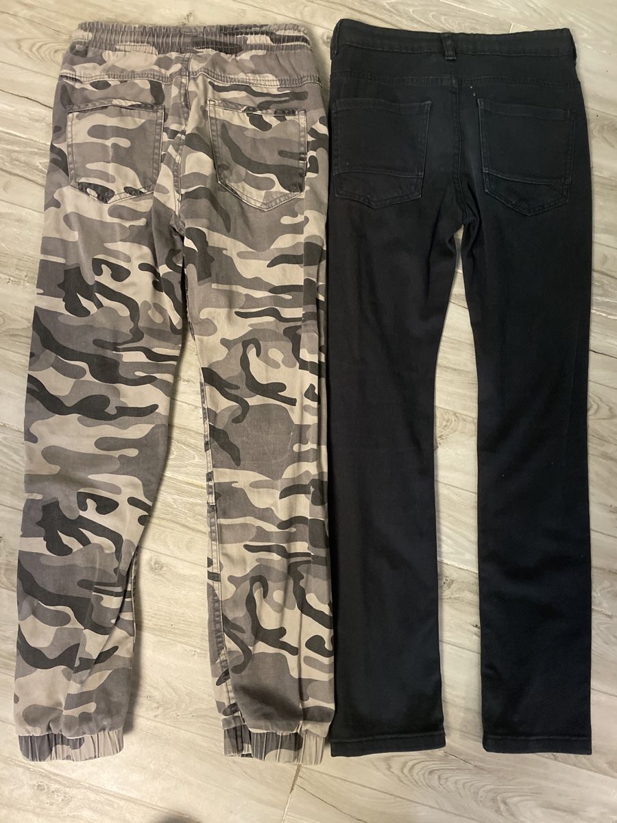 Pantaloni: 2 dünnere Hosen Gr.146 – Usato da Obergerlafingen venduto da cabo4 1