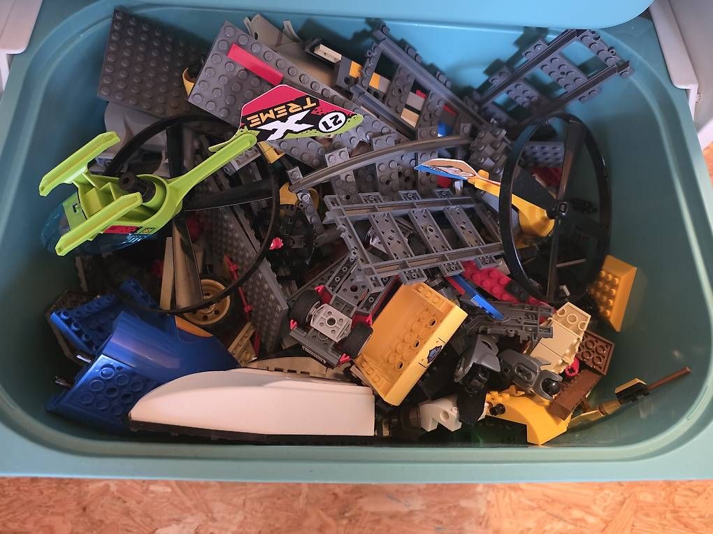 Kit di costruzioni: Riesige Lego-Sammlung – Usato da Nuglar venduto da tsalathe 4