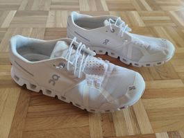 ON Cloud Schuhe Weiss Grösse 43 guter Zustand