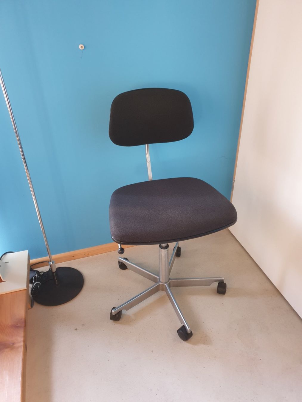 Fritz Hansen Stühle: Kevi Bürostuhl Fritz Hansen – Gebraucht aus rebstein von spacy73