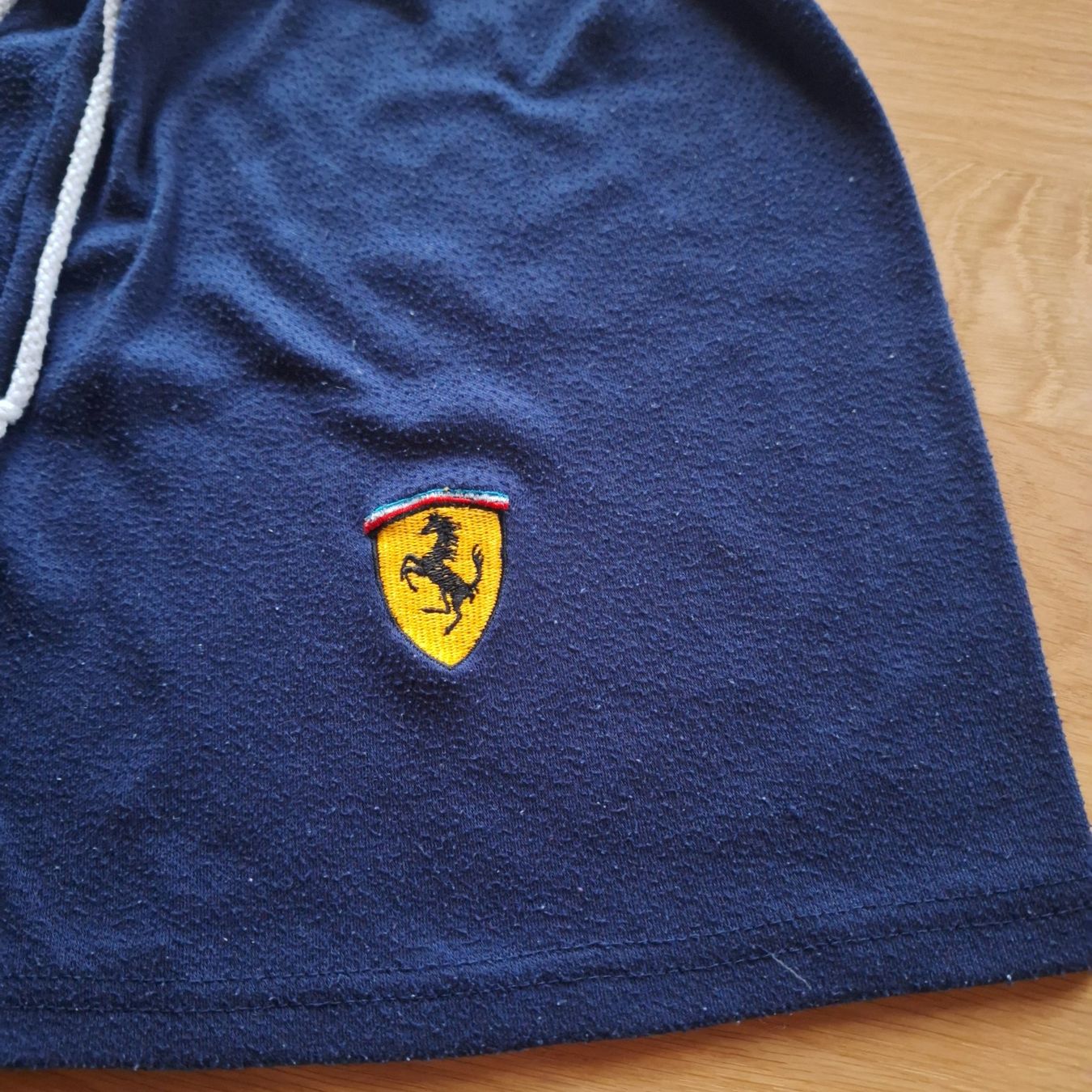 Hosen: Ferrari Shorts, Gr. S, dunkelblau – Gebraucht aus Hettenschwil von Schneuggi2 1