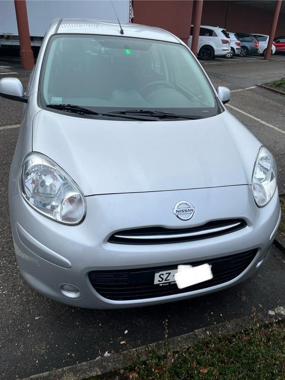 Nissan Micra 1,2 Lt mit sehr wenig Kilometer