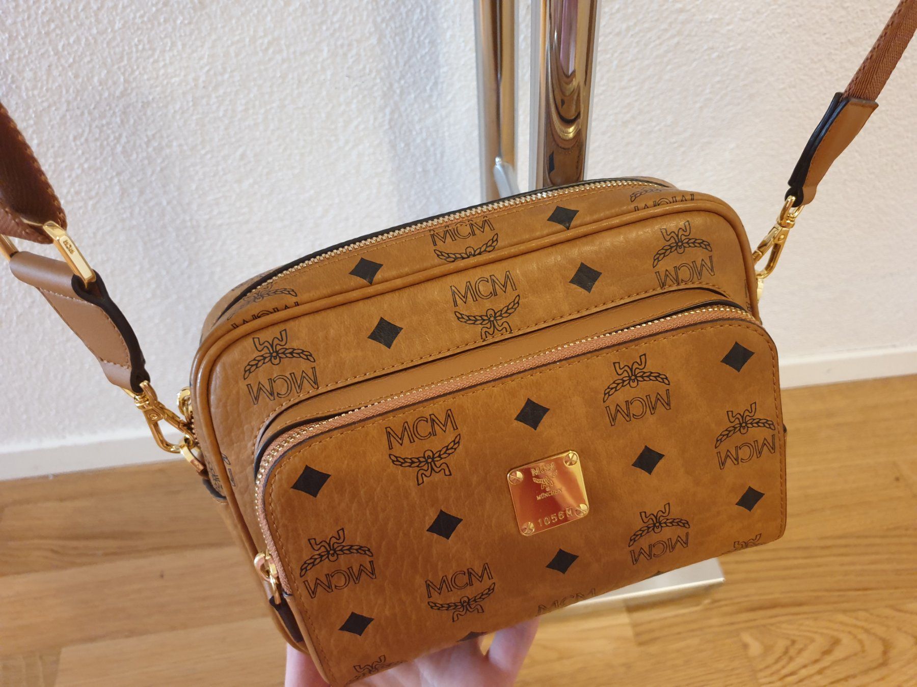 Mcm Borse da donna: MCM Umhängetasche – Usato da Stallikon venduto da lh-beba82-85 1