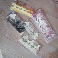 Bastelset 5 Kronen zum Dekorieren Pappe Neu.