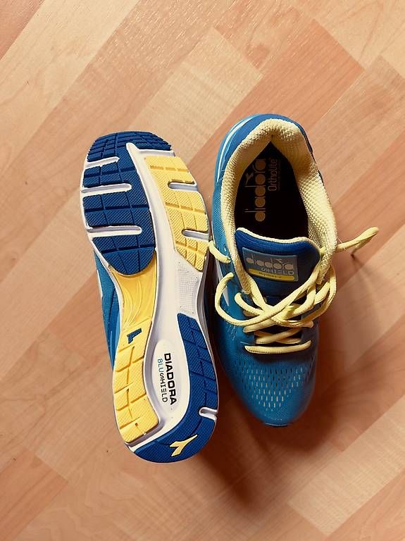 Diadora Scarpe da donna: Diadora Schuhe – Nuovo (secondo la descrizione) da Riedikon venduto da Surfgirl0 4