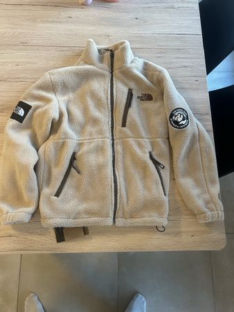 Veste The North Face, neuve, taille S!