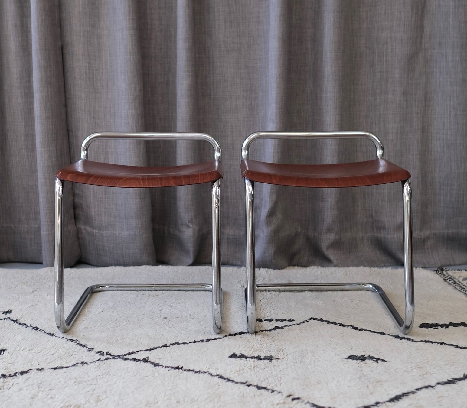 Sgabelli: Stools Mart Stam B37 Bremshey Bauhaus 1960s – Usato da Bern venduto da Zmodern_VIN 1