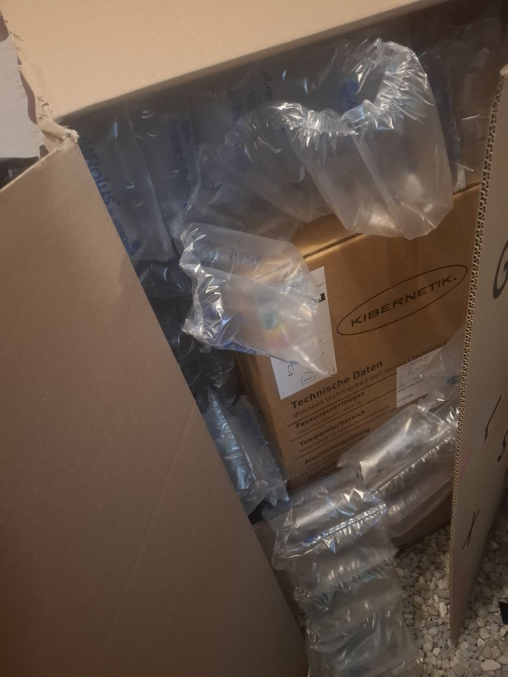 Kibernetik Kühlschrank: Kibernetik Party Cooler, Neu – Neu und originalverpackt aus Gümligen von Mamma_mia_2025 2