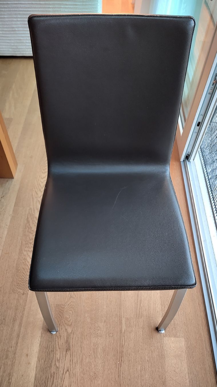 Chaises: Stuhl Esszimmer, 8 Stück – D'occasion à Bätterkinden par neuseeland79 1