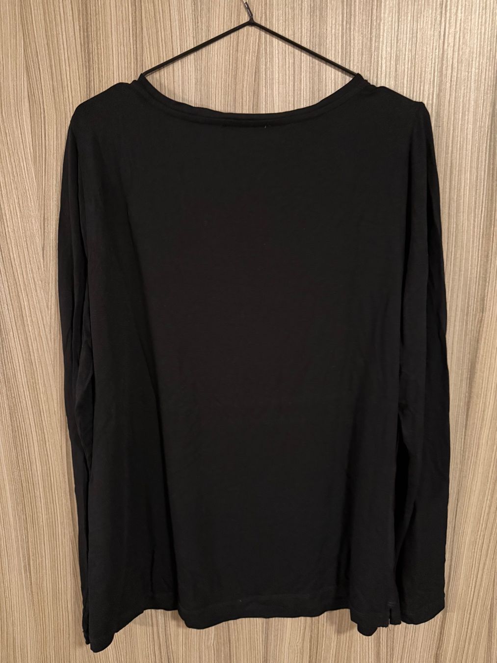 Nile T-shirt: Nile Langarm Shirt schwarz Gr. L – Usato da Kloten venduto da ble_78dj 4