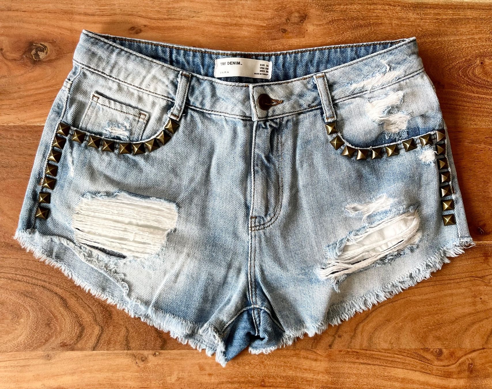 Zara Jeans: Jeans Shorts Zara Gr. 36 – Gebraucht aus Zürich von bec_p9dy