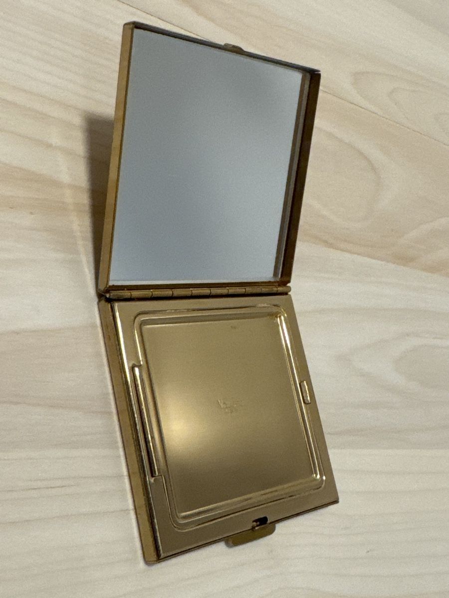 Make-up: Antike Puderdose mit Strass von Volupté USA – Gebraucht aus Grenchen von Lucy68 3