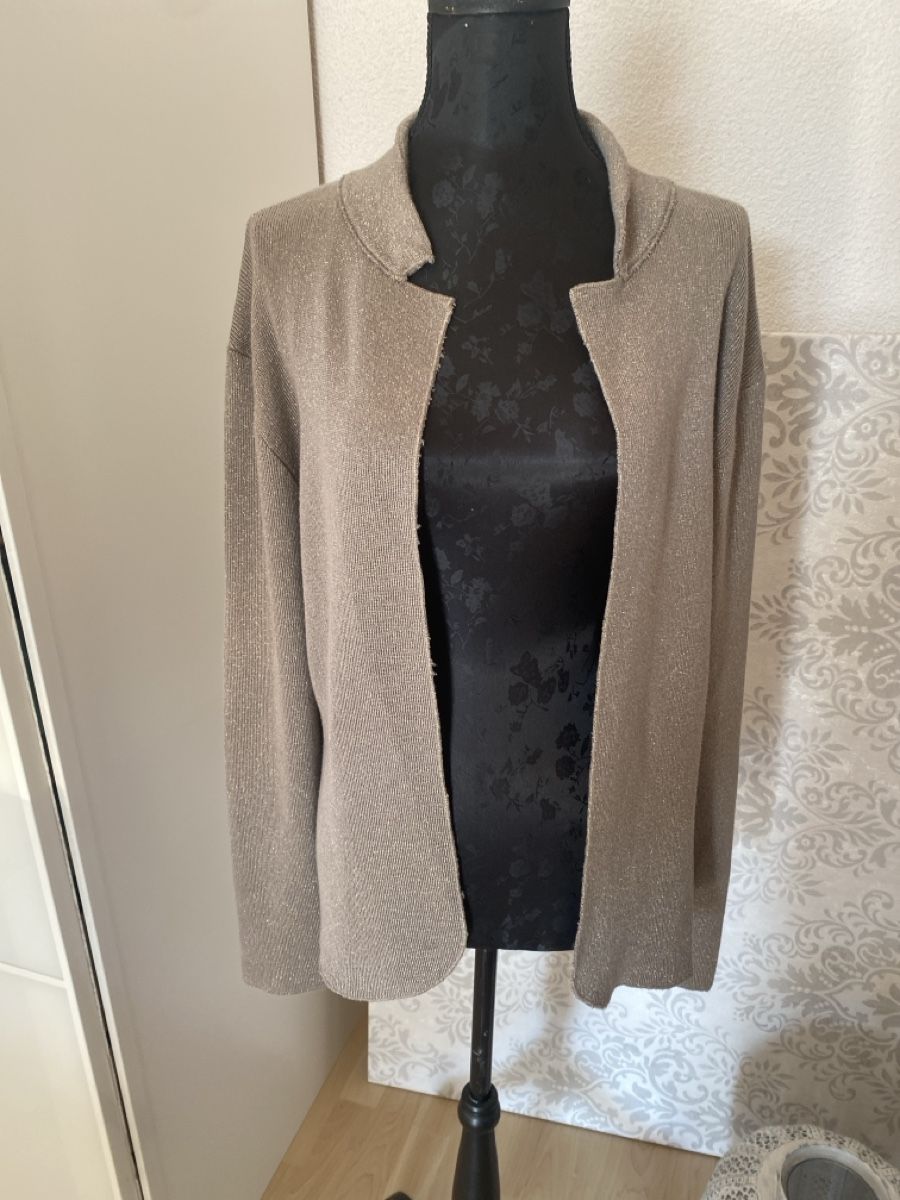 Rich & Royal Giacche: Rich&Royal Strickjacke M – Usato da Rutschwil venduto da Bema1