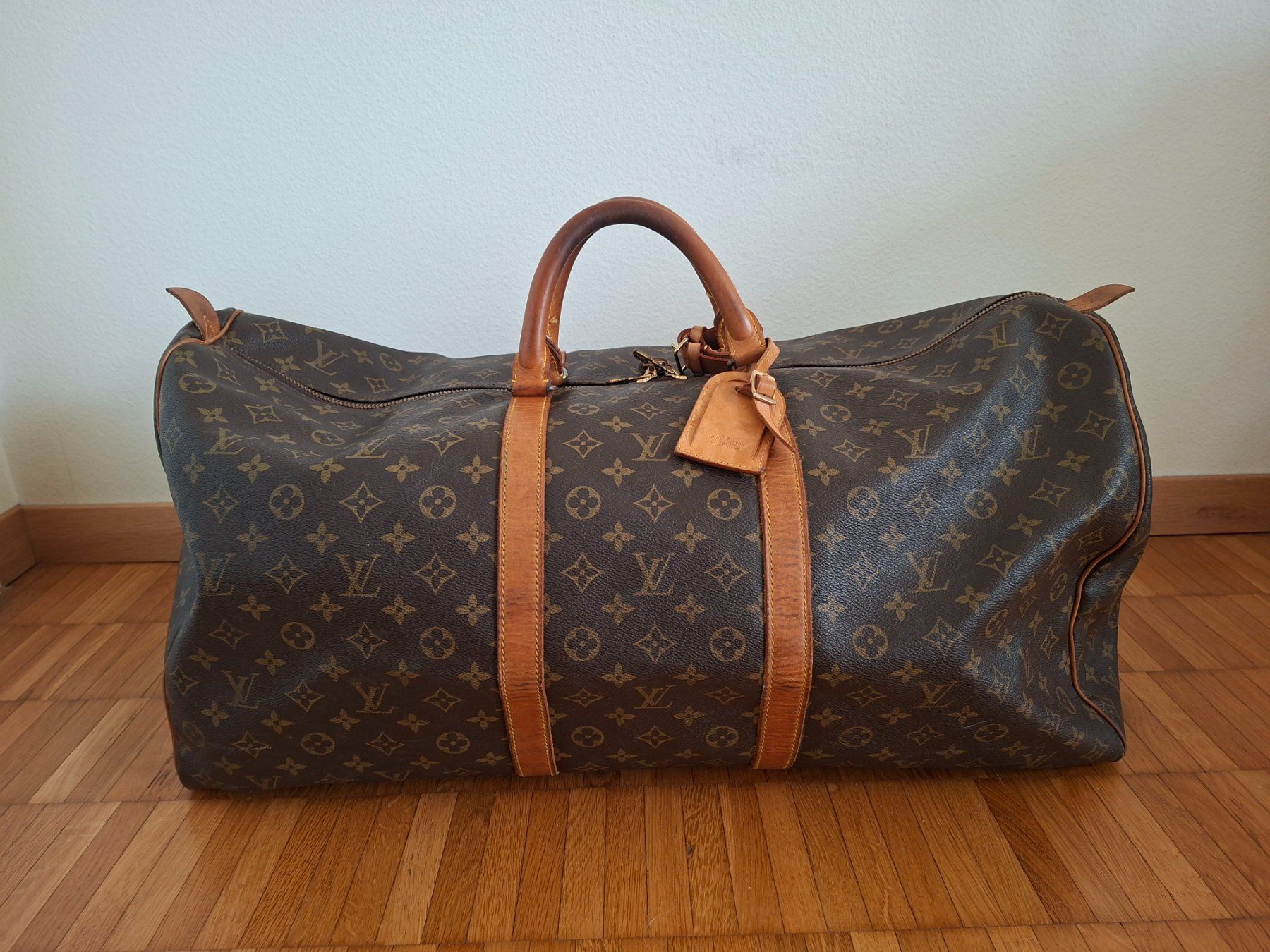 Louis Vuitton Taschen: Louis Vuitton  Keepall 60   Monogram Canvas  Reisetasche – Gebraucht aus Zürich von Daniel517