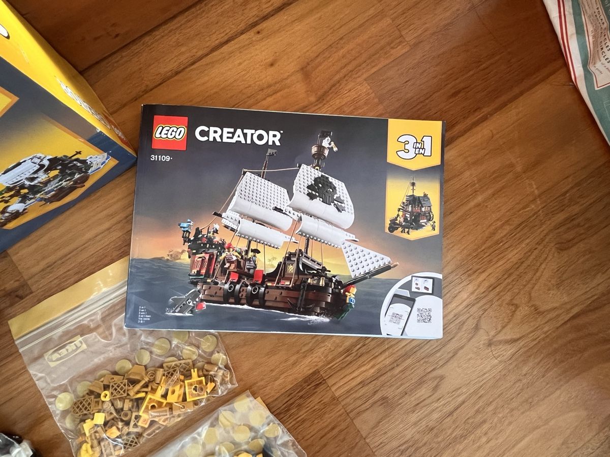 Lego Baukästen: Lego Creator 3in1 31109 Piratenschiff – Gebraucht aus Aarau von ladybug28 1