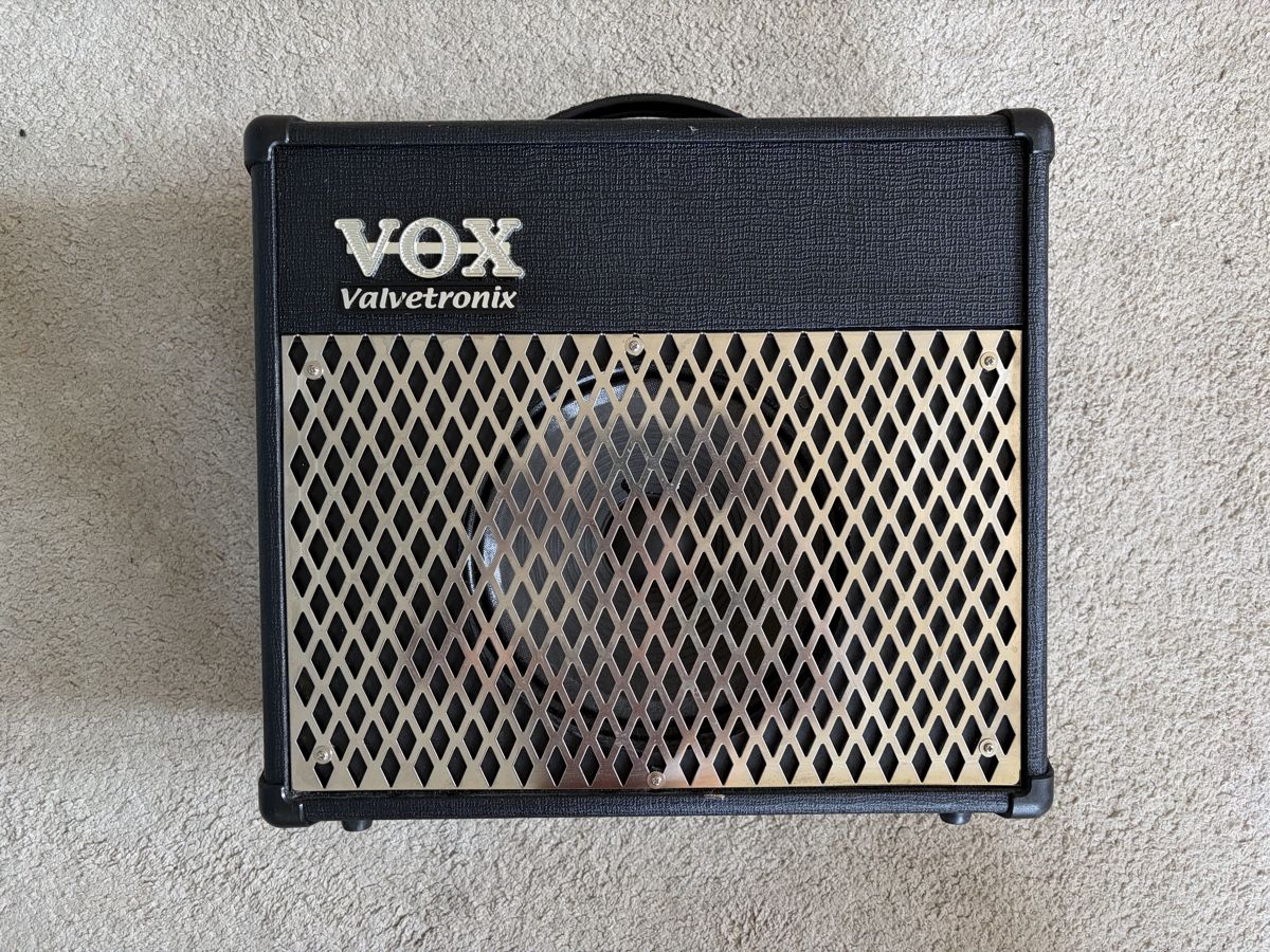 Vox Amplificatori: VOX AD 30 VT Verstärker  – Usato da Zürich venduto da sebrud