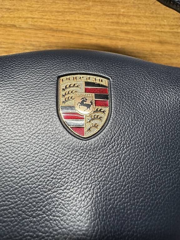 Tutti pezzi di ricambio auto: Original Lenkrad Porsche 993 / 996 / Boxster 986 – Usato da Sissach venduto da Nor-ton 2