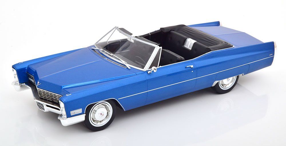 Cadillac Modellini d'auto: Cadillac DeVille Convertible 1967 dunkelblau met.      1:18 – Nuovo e nell'imballaggio originale da Gerlafingen venduto da espero88
