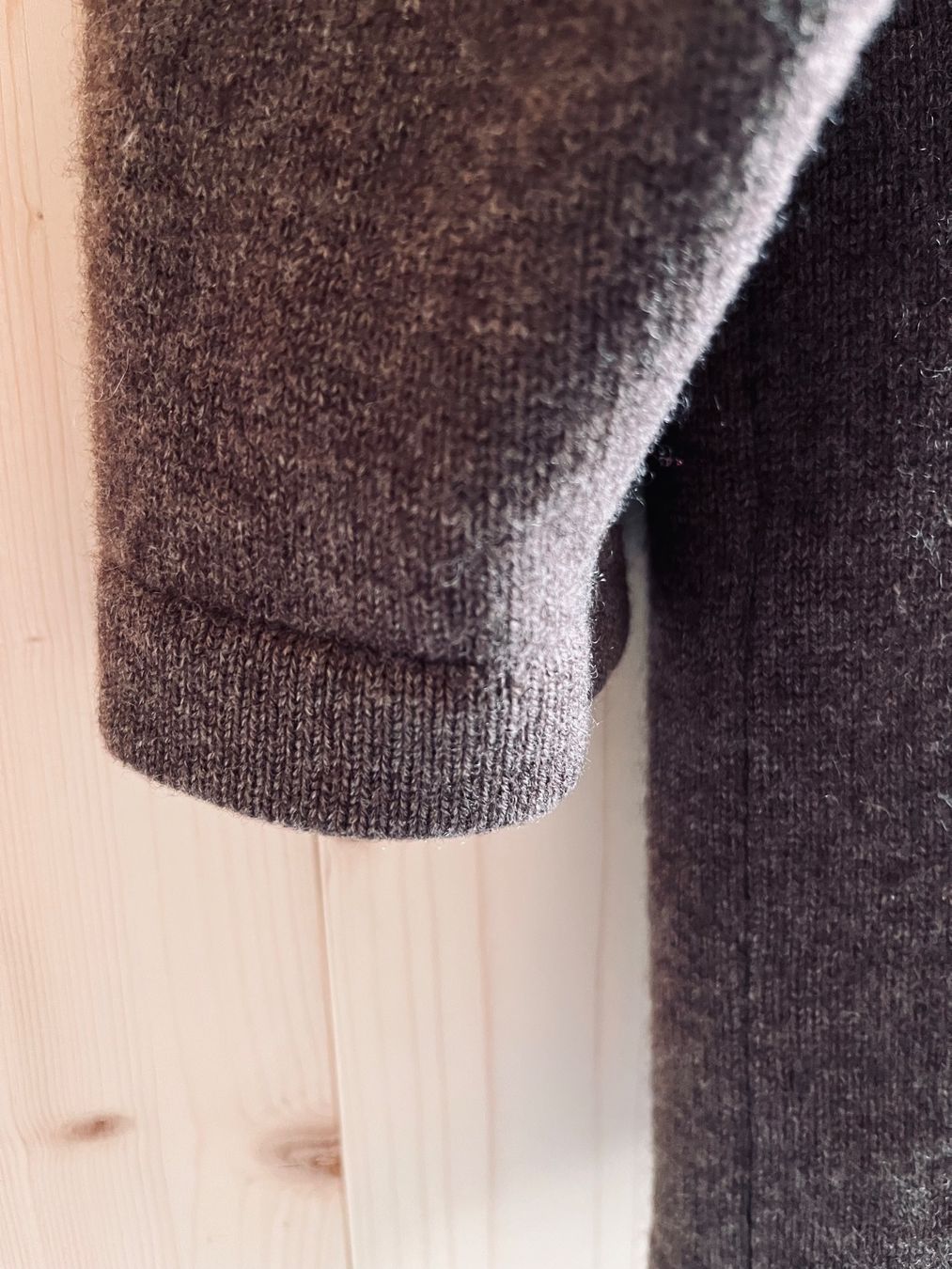 Brunello Cucinelli Cappotti: Brunello Cucinelli Cashmere Cardigan – Usato da Alpnachstad venduto da Hallo_22 7